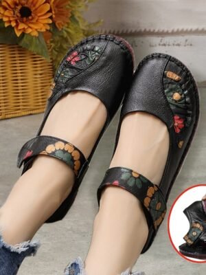 Casual Comfort Embroidered Floral Round Toe Flats - Image 5