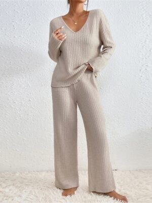 Casual Comfort Pure Colour V Wire Long Sleeve Knit Loungewear Set - Image 1