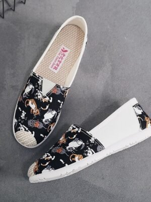 Casual Lightweight Cat Print Slip-On Flat Loafers - Image 3