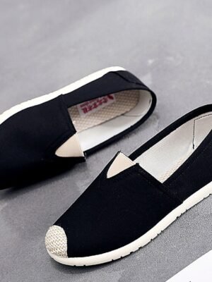 Casual Lightweight Cat Print Slip-On Flat Loafers - Image 4