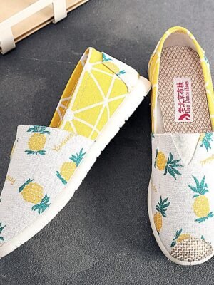 Casual Lightweight Cat Print Slip-On Flat Loafers - Image 6