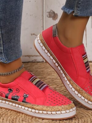 Casual Loose Cartoon Round Toe Flat Slip-On Sneakers - Image 25