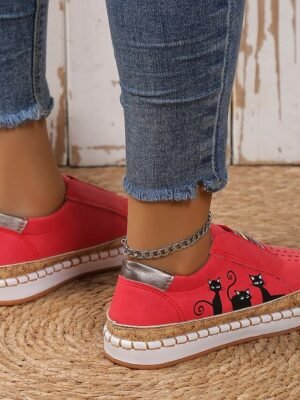 Casual Loose Cartoon Round Toe Flat Slip-On Sneakers - Image 26