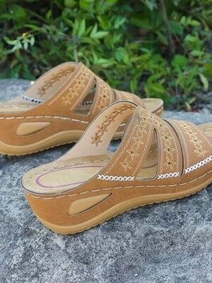 Casual Open-Toe Cushioned Sole Cut-Out Slide Sandals - Image 5