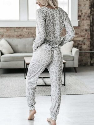 Casual Regular Fit Leopard V Neck Long Sleeve Pajama Set - Image 2