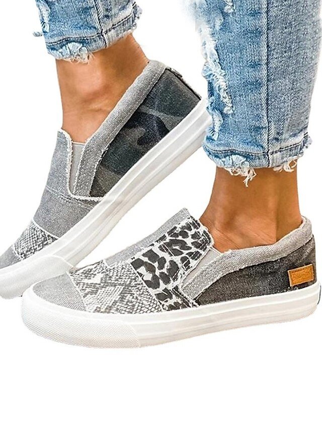 Casual Slip-On Leopard Print Round Toe Canvas Sneakers - Image 4