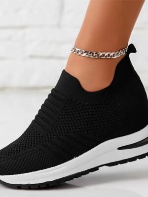 Casual Slip-On Lightweight Knit Sneakers - Image 5