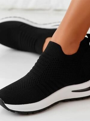 Casual Slip-On Lightweight Knit Sneakers - Image 6