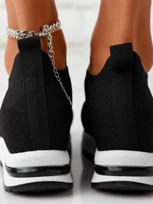Casual Slip-On Lightweight Knit Sneakers - Image 7