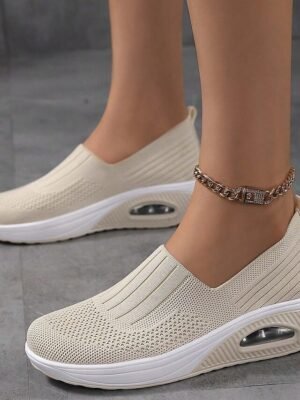 Casual Slip-On Mesh Air Cushion Sneakers - Image 1