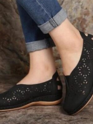 Casual Wide Fit Floral Cutout Slip-On Flats - Image 2