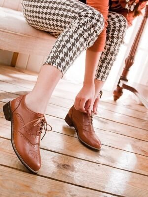 Classic Brogue Wingtip Round Toe Lace-Up Faux Leather Shoes - Image 3