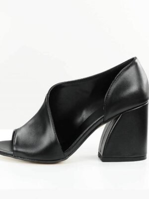 Elegant Black Chunky Heel Peep Toe Faux Leather Sandals - Image 3