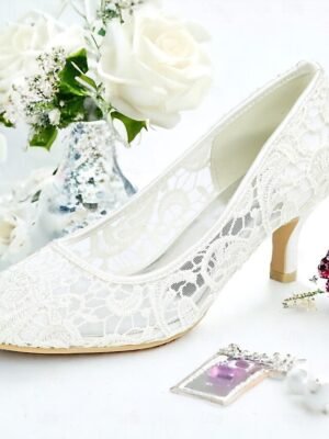 Elegant Black Lace Pointed Toe Kitten Heel Pumps - Image 3