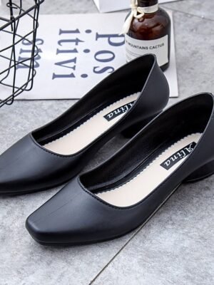 Elegant Black Low Heel Round Toe Slip-On Pumps - Image 8