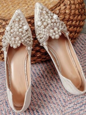 Elegant Classic Apricot Black Closed Pointed Toe Flats - Image 12