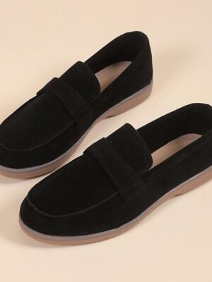 Elegant Flat Suede Slip-On Loafers - Image 8