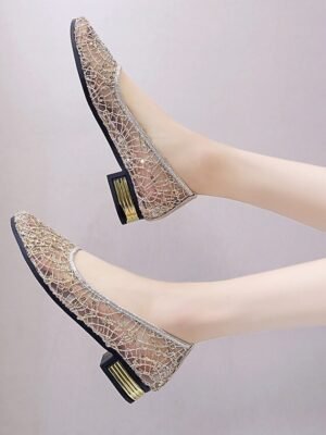 Elegant Gold Lace Sequin Embellished Flats - Image 4