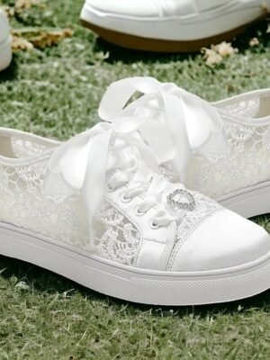 Elegant Lace Flat Round Toe Wedding Sneakers - Image 1