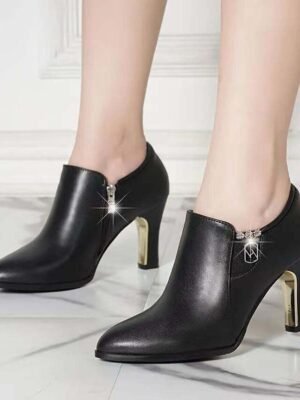 Elegant Pointed Toe High Heel Ankle Boots with Zipper Detail - Image 6