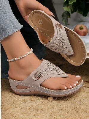 Elegant Rhinestone Wedge Open Toe Summer Flip-Flop Sandals - Image 11