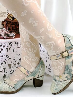 Elegant Vintage Cone Heel Round Toe Pumps - Image 3
