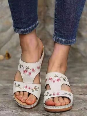 Embroidered Floral Slip-On Open-Toe Comfortable Sandals - Image 4