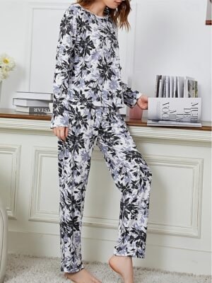 Fashion Comfort Floral Animal Crew Neck Long Sleeve Pajama Set - Image 15