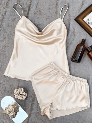 Fashion Loose Pure Sleeveless Straps Backless Short Pajama Set - Image 9