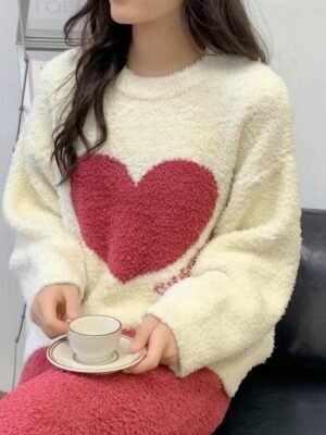 Home Loose Heart Crew Neck Long Sleeve Fleece Pajama Set - Image 4