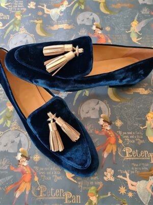 Luxurious Formal Faux Suede Round Toe Loafers - Image 2