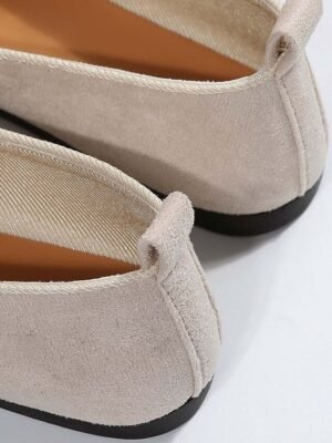 Minimalist Casual Comfort Solid Round Toe Flat Shoes - Image 9