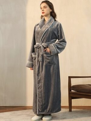 Modern Loose Pure Colour V Wire Long Sleeve Fleece Bathrobe - Image 9