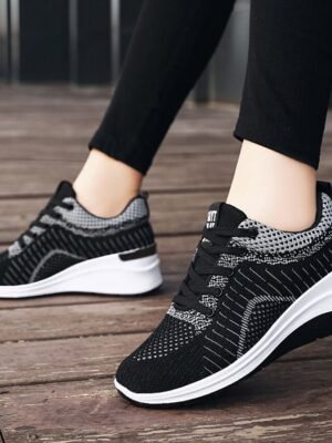 Sporty Casual Minimalist Hidden Heel Lace-up Sneakers - Image 4