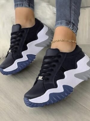 Sporty Casual Solid Lace-up Round Toe Flat Heel Sneakers - Image 1