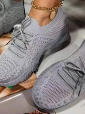 Sporty Pink Lightweight Lace-Up Breathable Knit Sneakers - Image 5