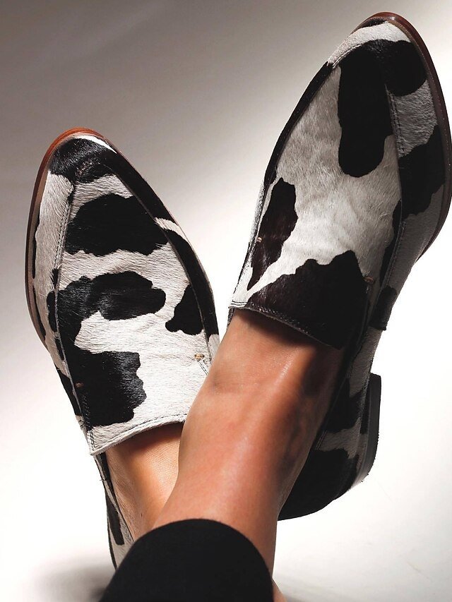 Stylish Casual Cowhide Pattern Pointed Toe Slip-On Loafers - Image 1