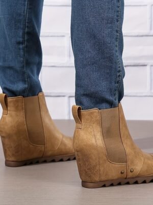 Stylish Slip-On Faux Leather Elastic Panel Wedge Ankle Boots - Image 6