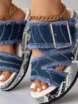Trendy Chunky Denim Newspaper Print Platform Sandals - Image 3