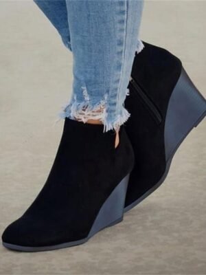 Trendy Leopard Print Wedge Ankle Boots - Image 3
