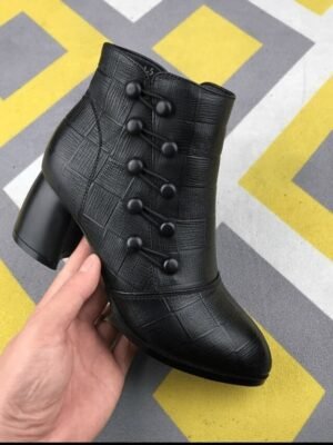 Victorian Ankle Textured Plaid Button Heeled Boots - Image 6