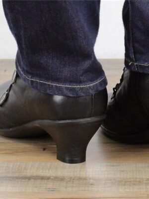 Victorian Lace-Trimmed Round Toe Ankle Boots - Image 4