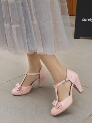 Vintage 1950s Mint Green Bow T-Strap Chunky Mid-Heel Pumps - Image 4