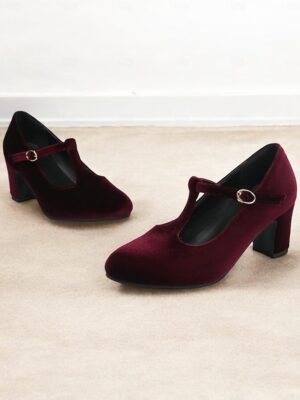 Vintage Elegant Green Velvet T-Strap Block Heel Mary Jane Heels - Image 28