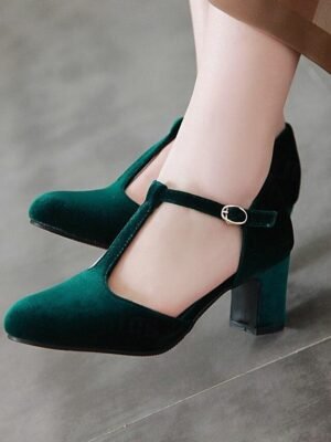 Vintage Elegant Green Velvet T-Strap Block Heel Mary Jane Heels - Image 3