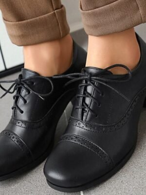 Vintage Oxford Lace-Up Brogue Heeled Shoes - Image 5