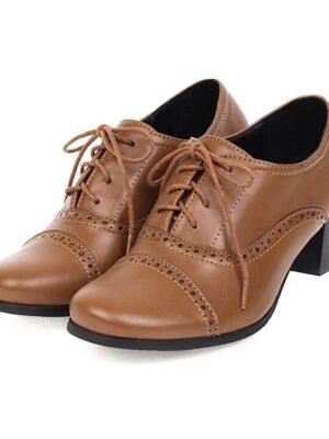 Vintage Oxford Lace-Up Brogue Heeled Shoes - Image 8