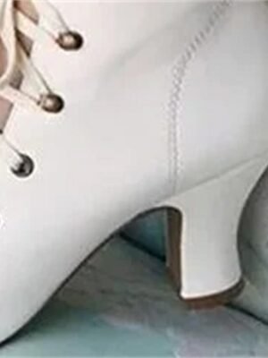 Vintage Victorian Lace-Up Mid-Heel Ankle Boots - Image 3