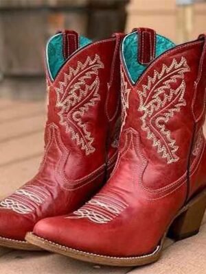 Vintage Western Embroidered Pointed Toe Cowboy Boots - Image 1