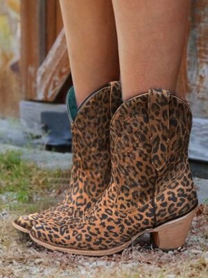 Vintage Western Embroidered Pointed Toe Cowboy Boots - Image 12